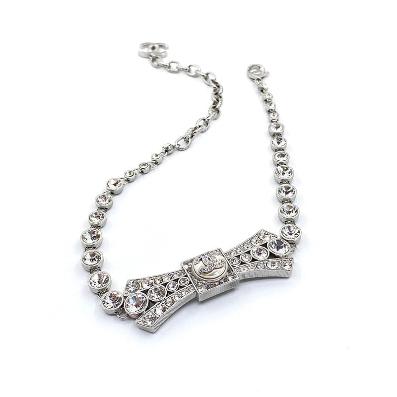 18K Chanel Diamond Bow Tie Pendant Necklace
